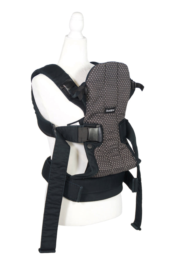 Babybjorn We Carrier -  Limited Edition Dots - 3