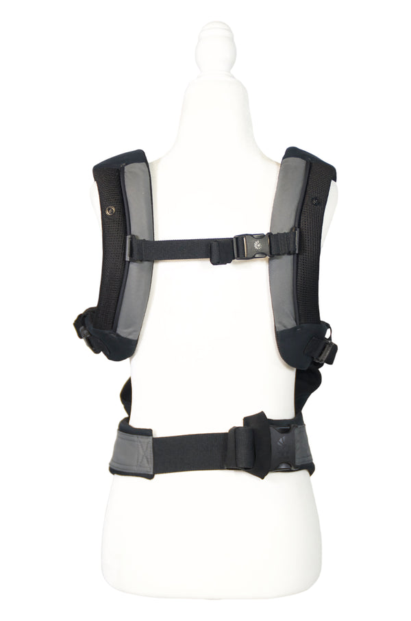Ergobaby Performance Collection Carrier - Charcoal - Gently Used - 4