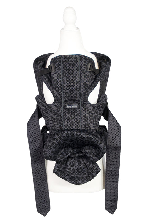 Babybjorn Free Carrier - 3D Mesh - Anthracite/Leopard - Gently Used