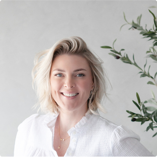 <h4>Leah Nolan</h4><p>VP of Marketing</p>