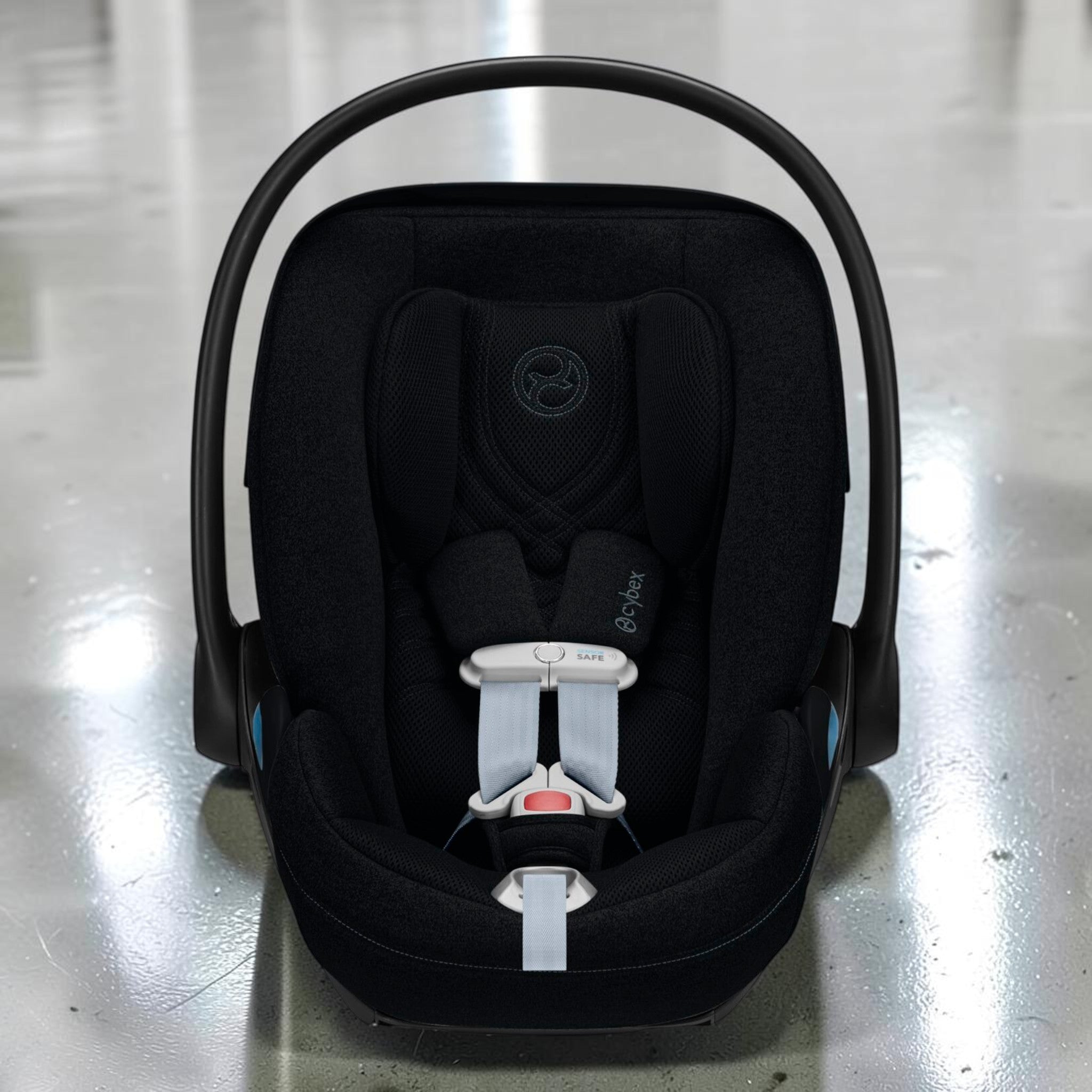 Shop CYBEX Cloud G Pro Infant Car Seat | Premium Open-Box | Stork